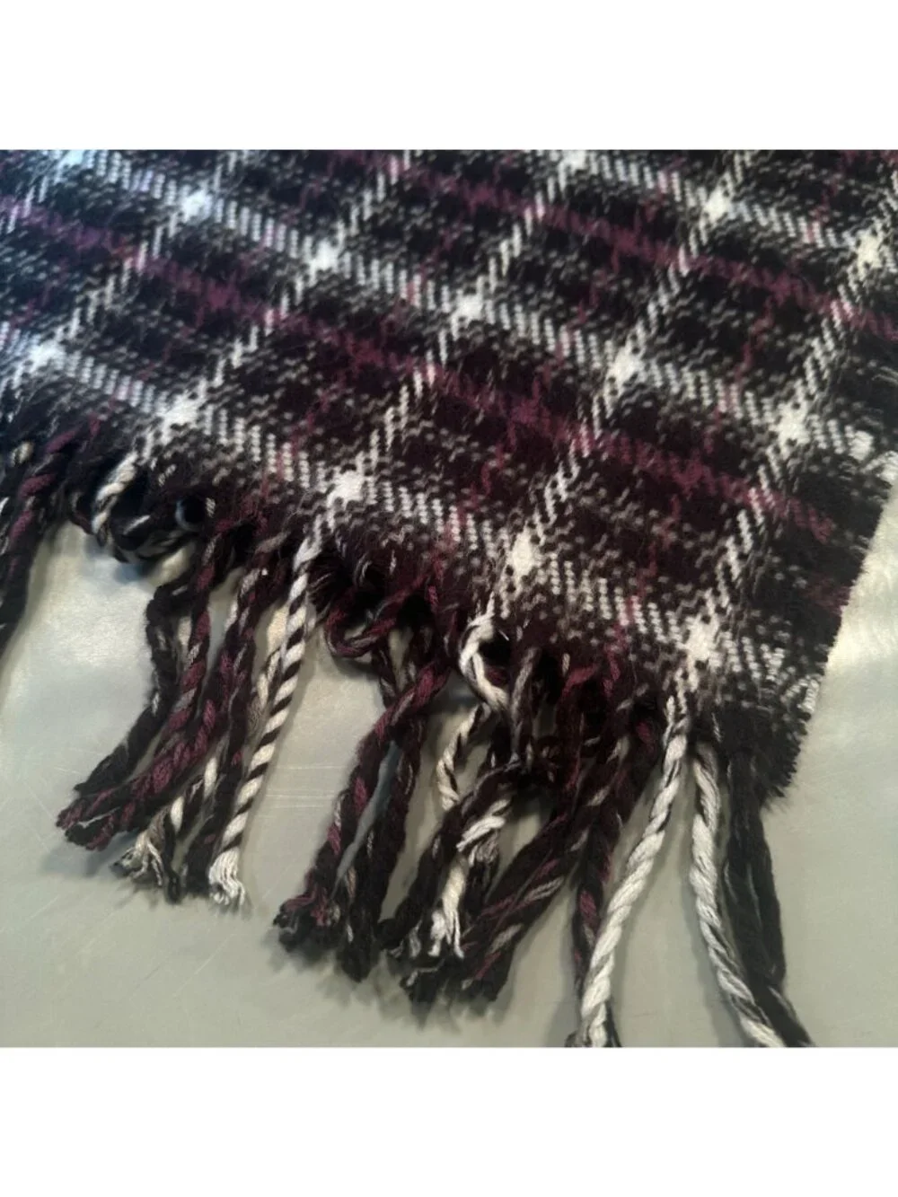100 Percent Cashmere Scotland Scarf Tartan Plaid Wrap Shawl Tassels Black